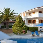 House Hotel