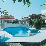 House Candia