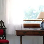 House 3*