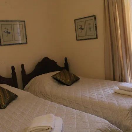 House 3* Kandia