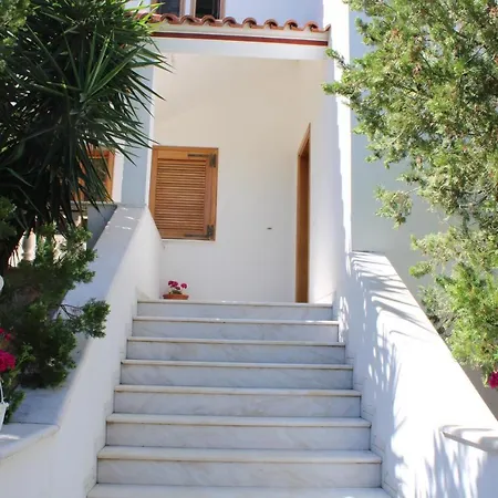 House Ξενοδοχείο