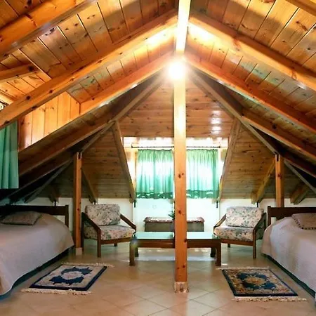 House Hotel