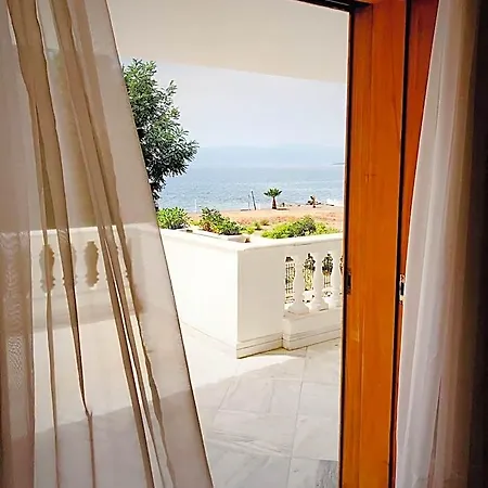 House Kandia