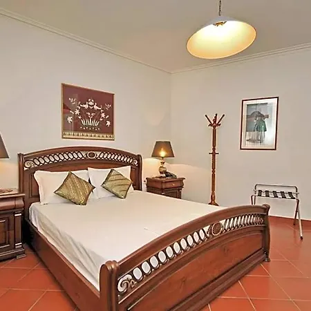 Hotel House
