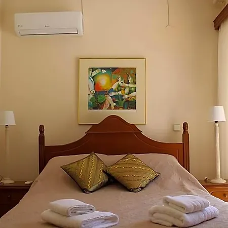 House Hotel 3*