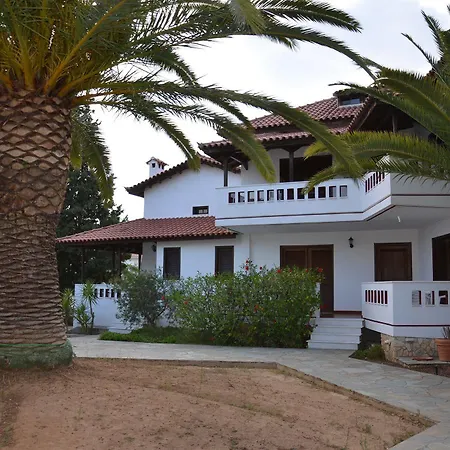 House Hotel