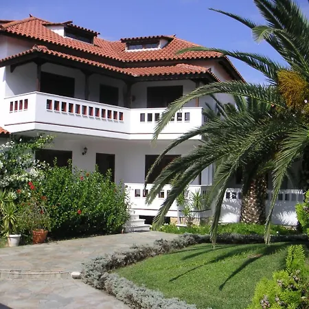 House فندق كانديا