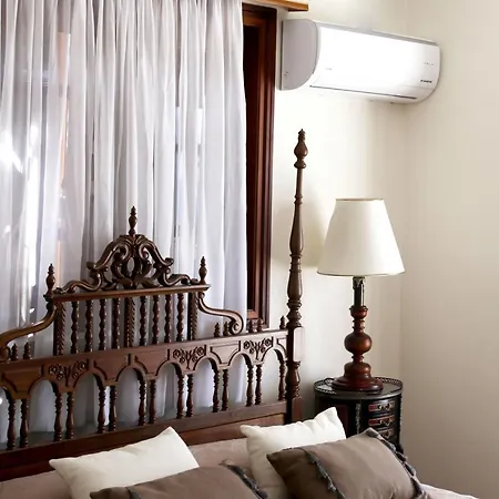 House 3* كانديا