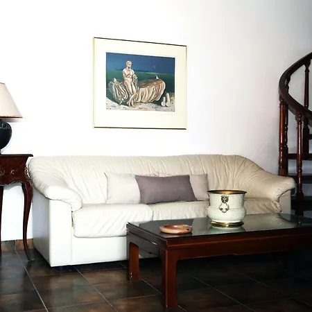 Otel House Kandia